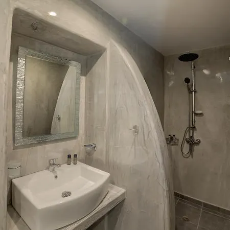 Hotel Remvi 3*
